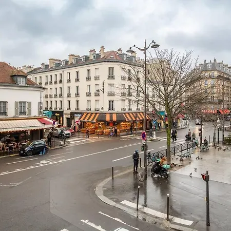 Etienne Pernet - Charming With A Private Terrace Paris