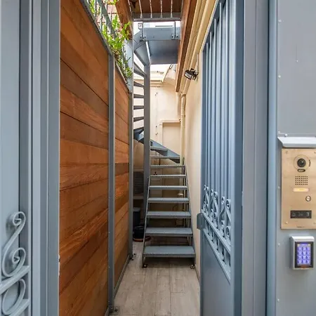 Appartement Etienne Pernet - Charming With A Private Terrace Parijs